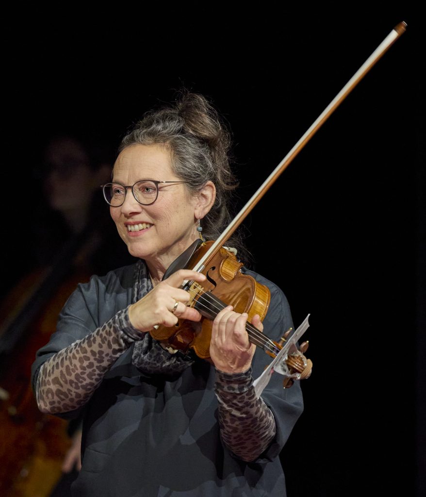 Andrea Schumacher - Violine