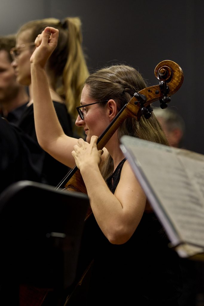 Katarina Schmidt - Violoncello
