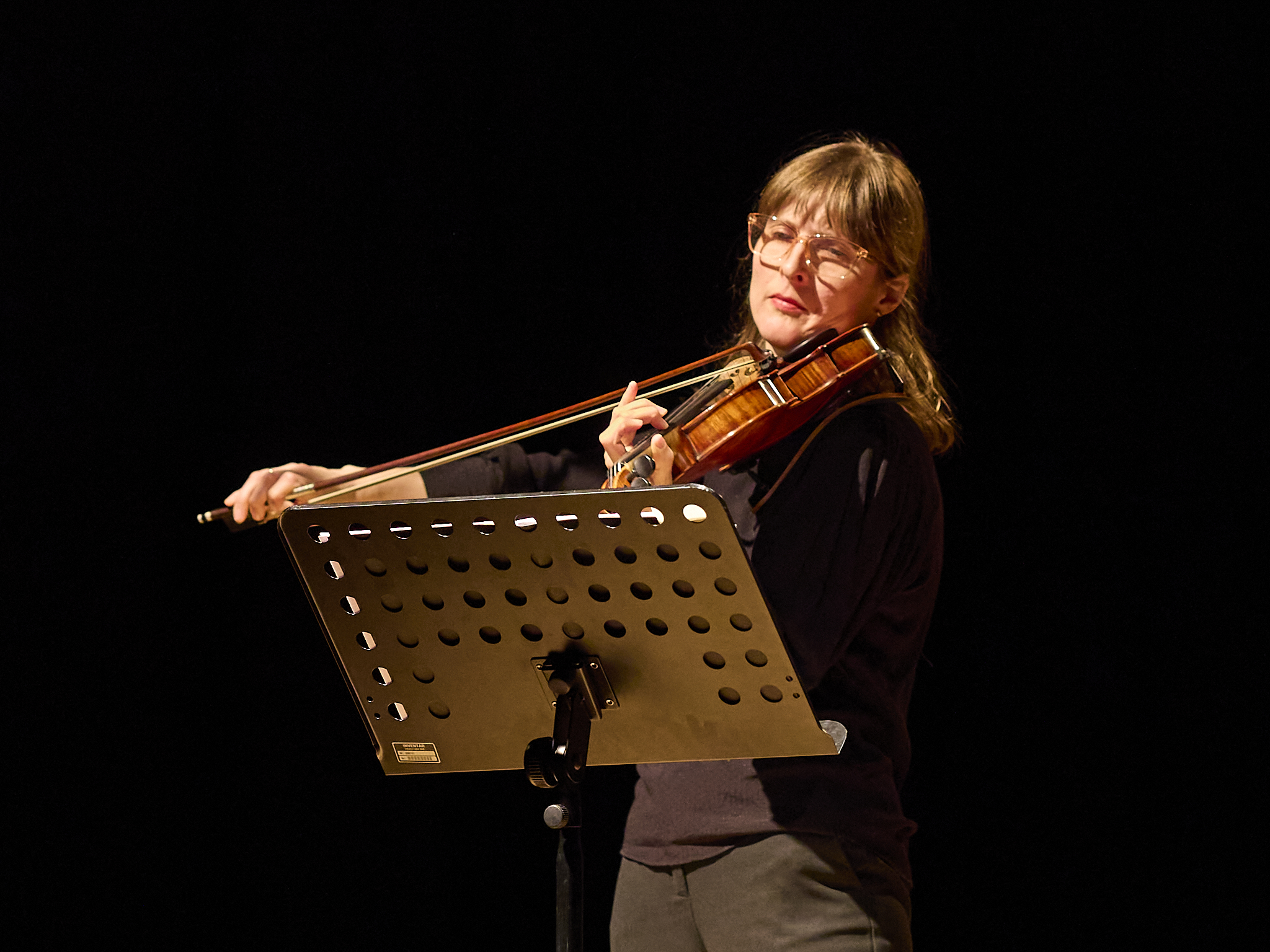Nina Takai - Violine